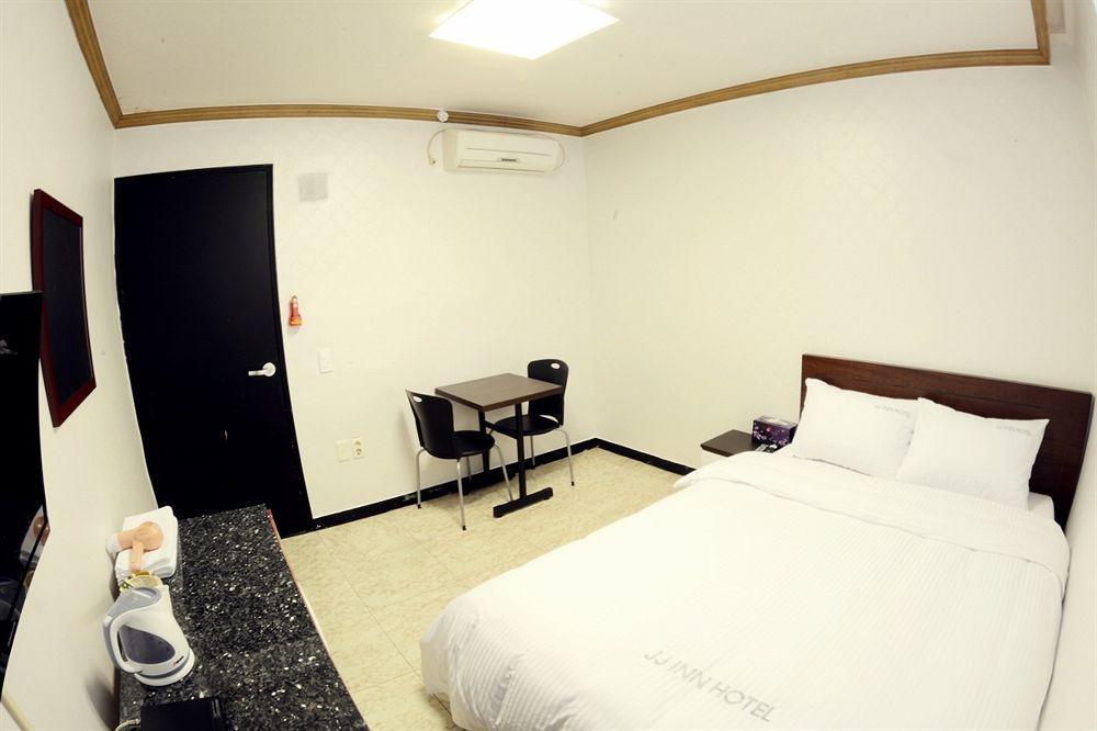 Jj Inn Busan Exteriör bild