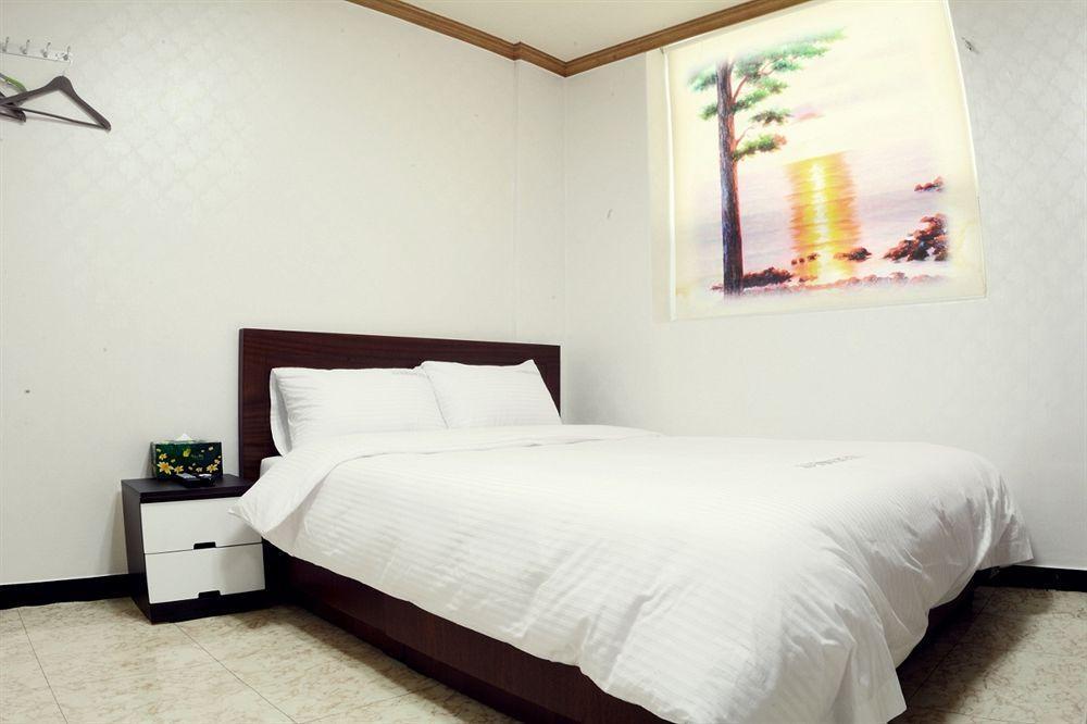 Jj Inn Busan Exteriör bild