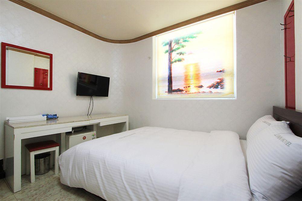 Jj Inn Busan Exteriör bild