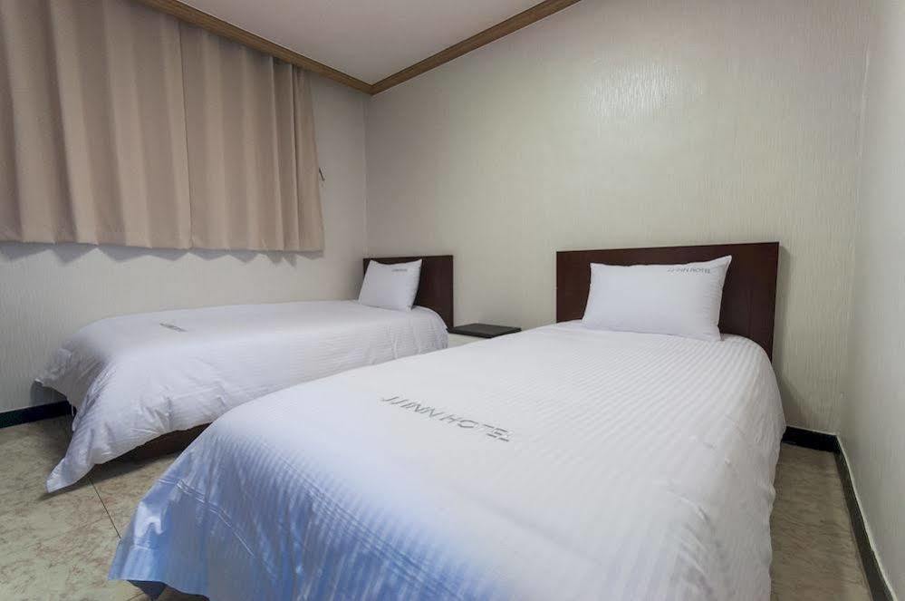 Jj Inn Busan Exteriör bild